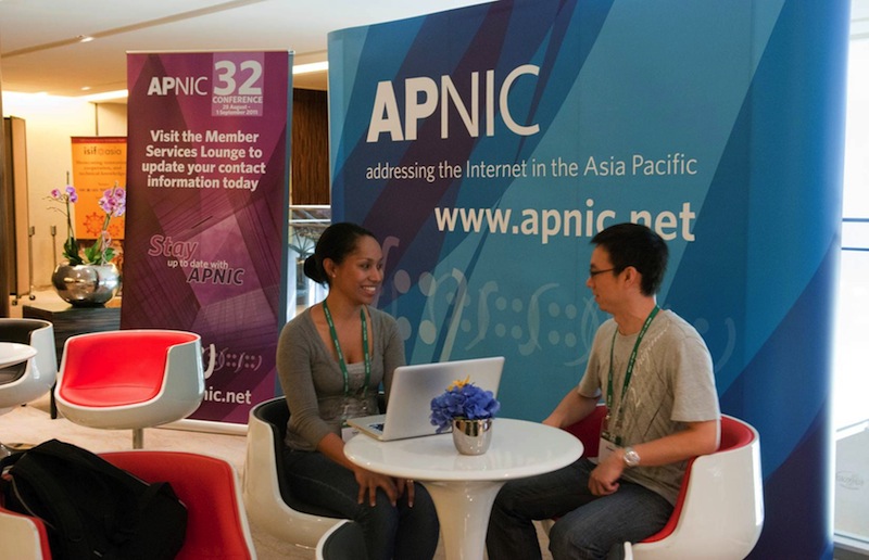 APNIC 33